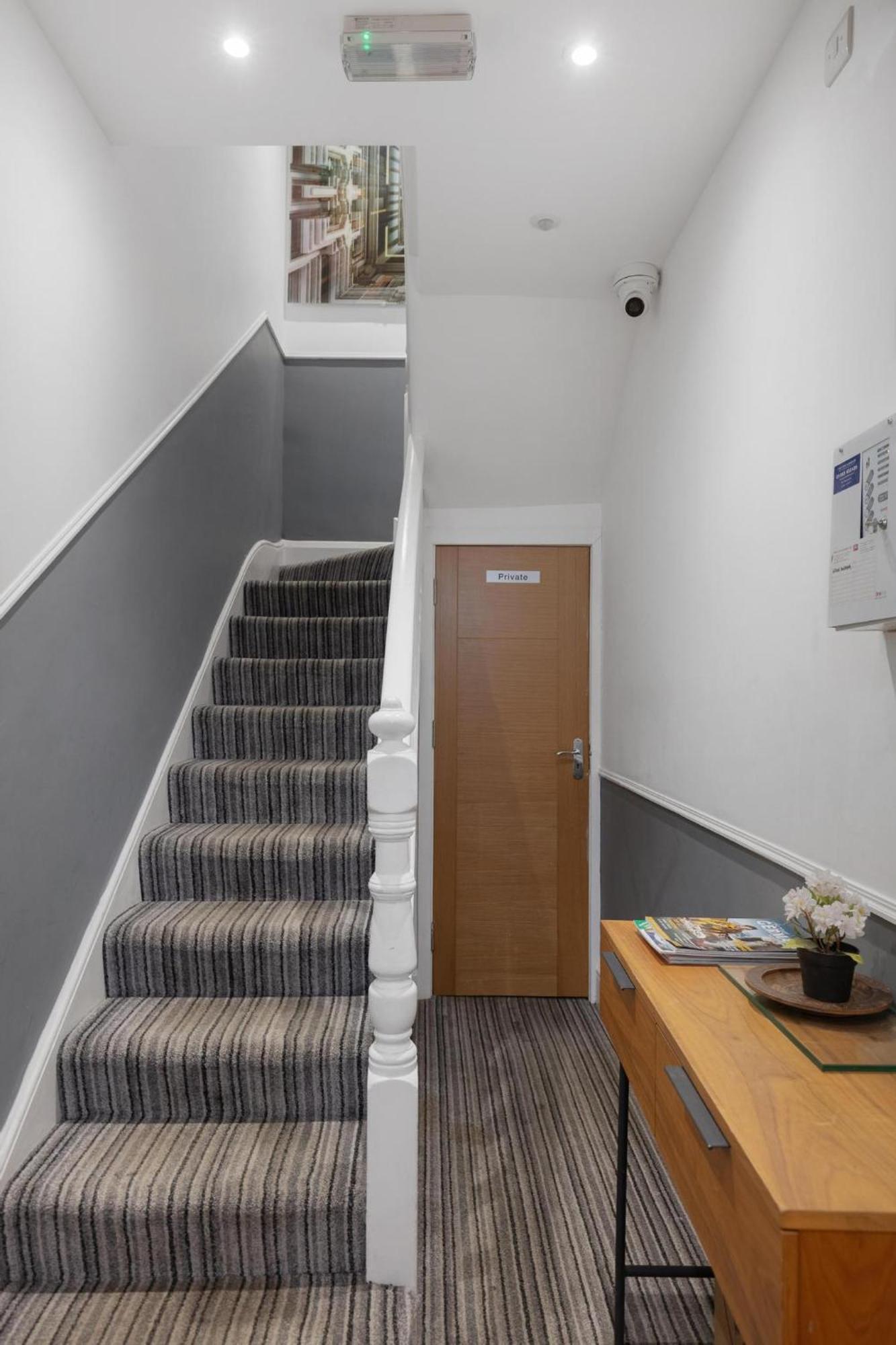 Central And Modern One Bedroom Flat Oxford Exterior foto